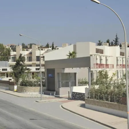 Zavos Aqua Park Club By Trulycyprus Apartman Limassol