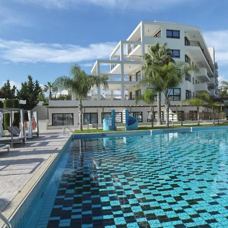 Apartmán Zavos Aqua Park Club By Trulycyprus Lemesos
